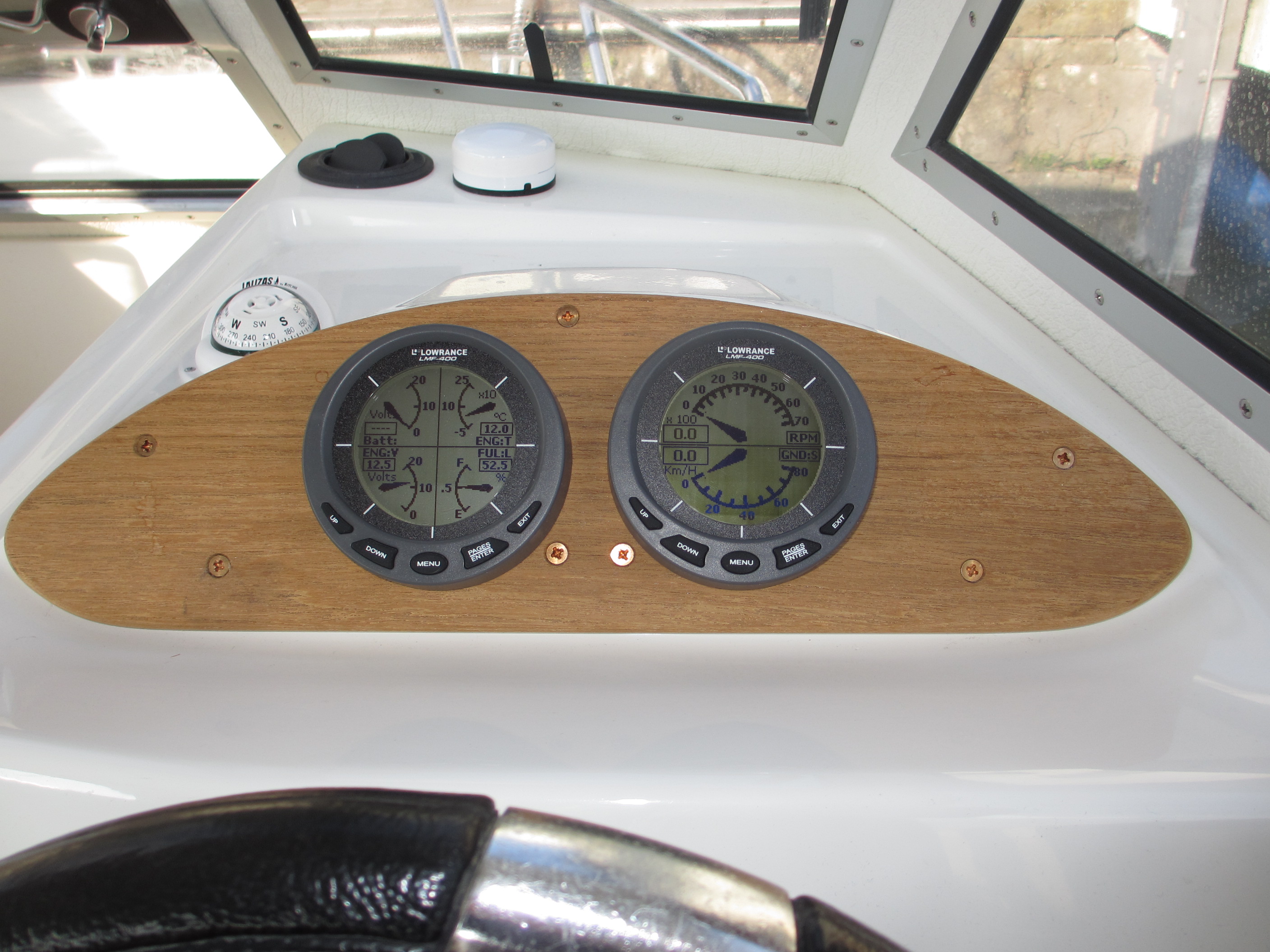 Bordelektrik des Motorbootes