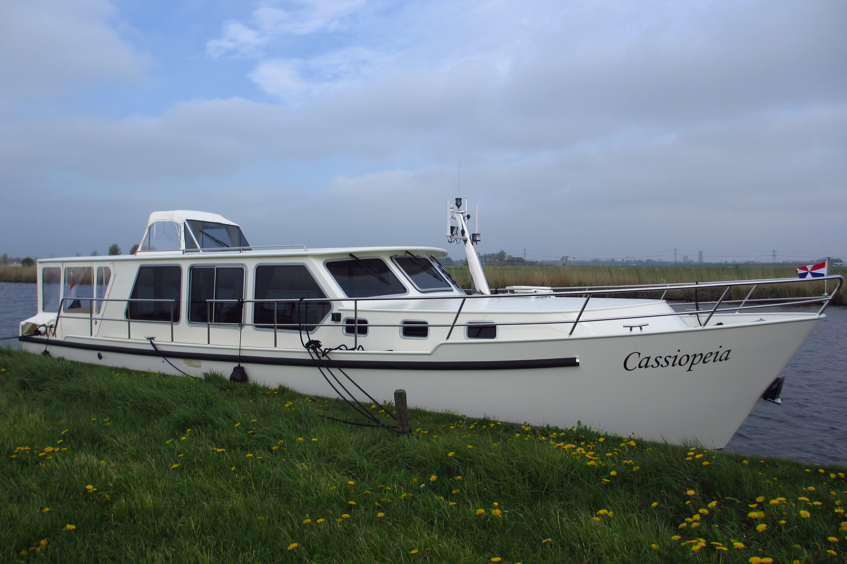 Unser Hausboot: BEGE 1300 OK